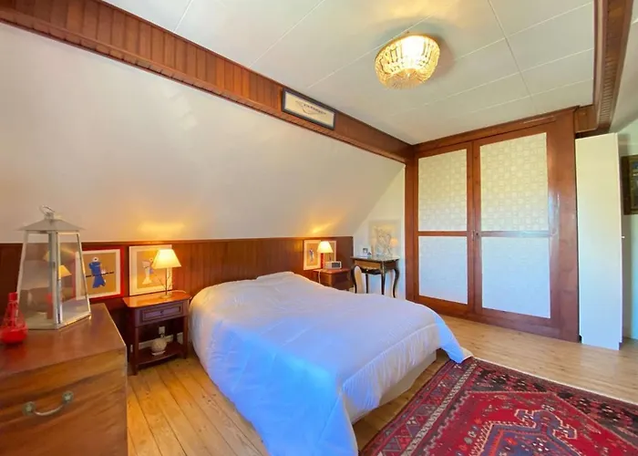 公寓 Duplex 5 Pieces, 6 Couchages Au Coeur De Avec Terrasse, Parking Et Tous Commerces A Pied - Fr-1-245-71 La Baule